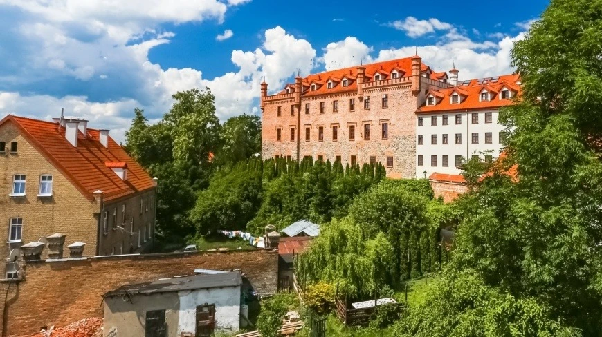 Czerwiec pełen magii i kolorów w Rynie na Mazurach. Co będzie się działo?