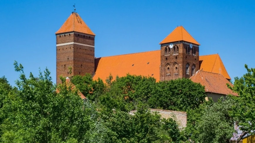 Poznajemy mazurskie kościoły. Niezwykła historia bazyliki w Kętrzynie