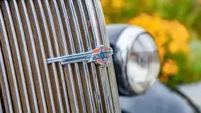 Zlot zabytkowych aut przy restauracji Nóż w wodzie w Mikołajkach - zdjęcie 12