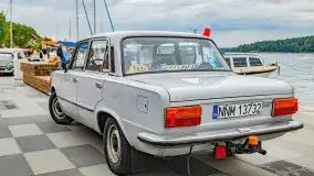 Zlot zabytkowych aut przy restauracji Nóż w wodzie w Mikołajkach - zdjęcie 26