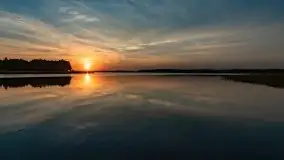 Ognisty zachód przy porcie Ognisty Ptak, jezioro Święcajty - zdjęcie 3