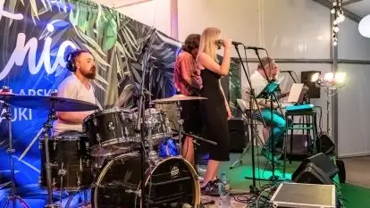 Three Generations w Wiosce Żeglarskiej Mikołajki