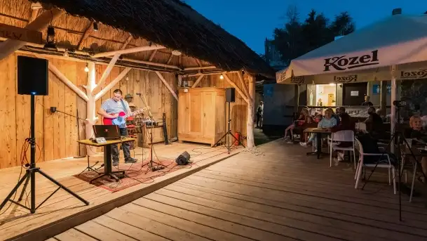 Tomasz Grom Paciorek w Tle Dla Mew - zdjęcie 8