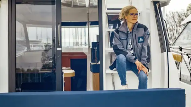 Platinum 35 - jacht produkowany na Mazurach, w stoczni w Giżycku - zdjęcie 3