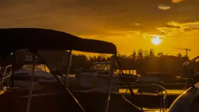 Zachód słońca w Mikołajkach, czuć sezon 2023 - zdjęcie 33