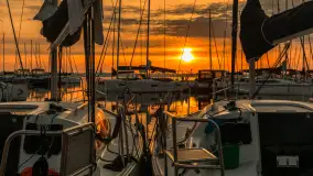 Wschód słońca nad jeziorem Niegocin, AZS Wilkasy, maj 2024 r. - zdjęcie 14