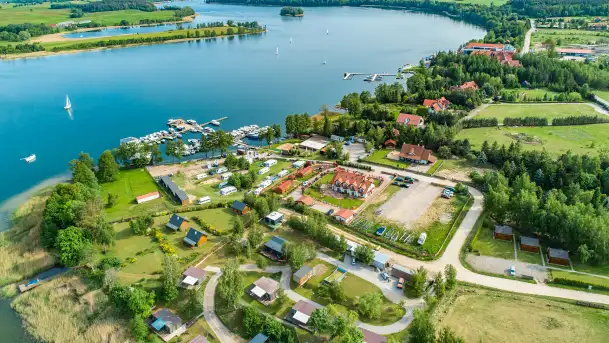 Jezioro Tałty i Stare Sady pod koniec maja 2025 r.