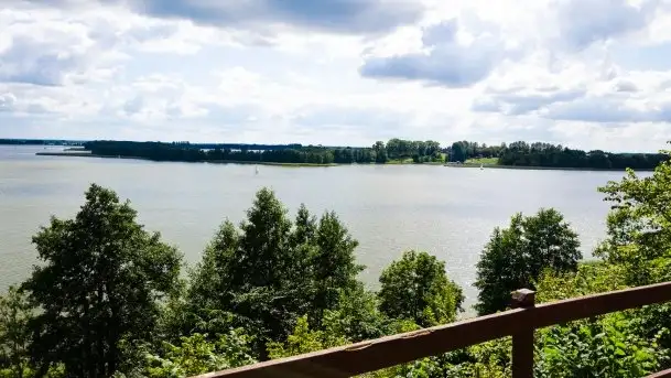 Zdjęcia: Punkt widokowy nad Święcajtami z historią