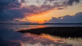 Epicki zachód słońca nad jeziorem Niegocin, luty 2020 - zdjęcie 15