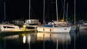 Nocne Mikołajki, Wioska Żeglarska i część promenady - zdjęcie 32