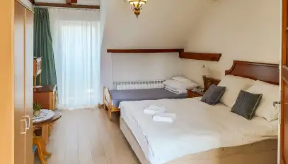 Pokoje i apartamenty Spichlerz - zdjęcie 3