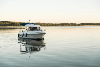 Łódź motorowa / motorówka kabinowa Quicksilver 650 Weekend - zdjęcie 2