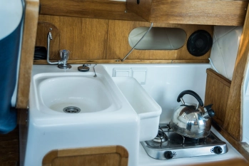 Łódź motorowa / motorówka kabinowa Quicksilver 650 Weekend - zdjęcie 5