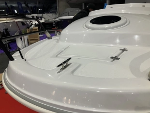 Sprzedam łódź kabinową ,motorowa "Delfin 435" - zdjęcie 6