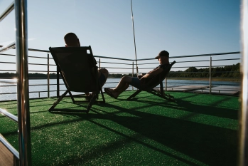 Domek na wodzie, houseboat 6-os., pływający dom - zdjęcie 15