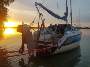 Sprzedam jacht żaglowy Tes 660 RTRT  - zdjęcie 7