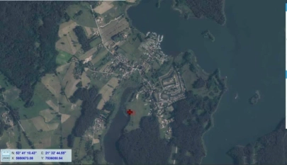 Działka z linią brzegową jeziora Wygryny w Wygrynach - zdjęcie 3