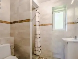 MAZURY 2 APARTAMENTY 4-osobowe nad jeziorem Miłki koło Giżycka - zdjęcie 9