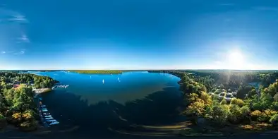 Wrześniowe jezioro Bełdany