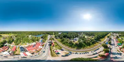 Ruciane Nida, ulica Dworcowa, lipiec 2022 r.