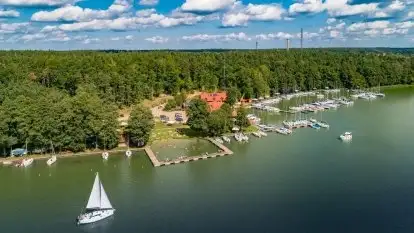 Przystań Pod Dębem